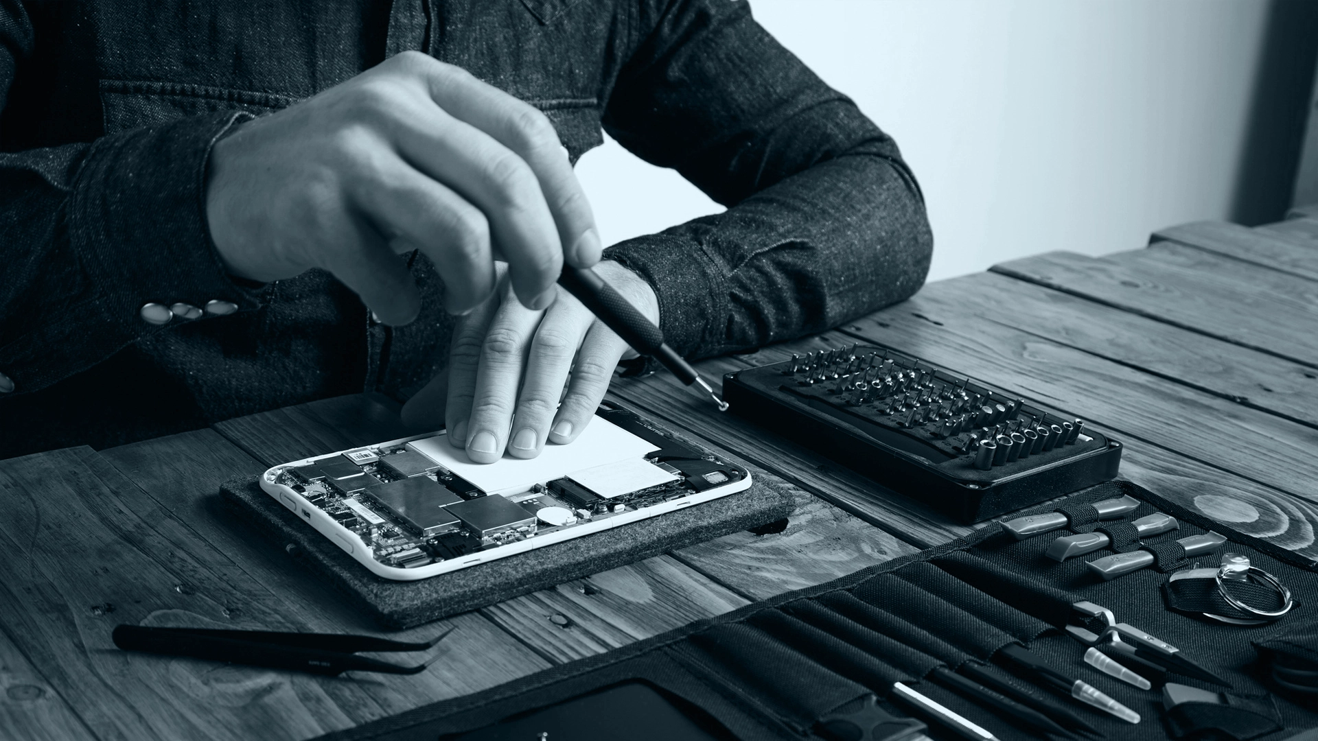 iFIX NYC | Trusted gadget repair with expert service and reliable results guaranteed